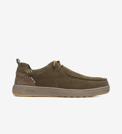 Olive green Aral by Pitas shoe from Coast range, featuring Pitas-Tex waterproof system and high-grip sole. Lightweight and breathable.