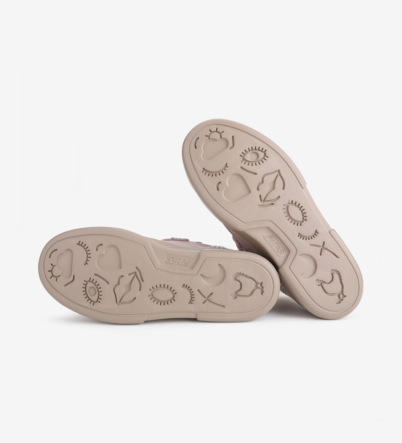 Unique sole design of Vanda Mocs by Pitas, featuring embossed patterns for traction and style, ideal for comfort and durability.