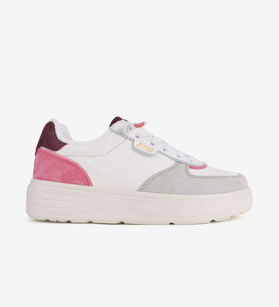 Zan leather sneakers by Pitas with white, pink, and gray accents, featuring a 4cm platform and easy-on laces for comfort and style.