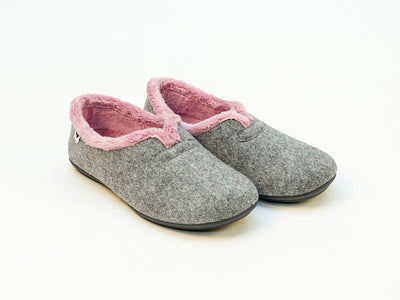 Women's grey and pink felt and faux fur slippers