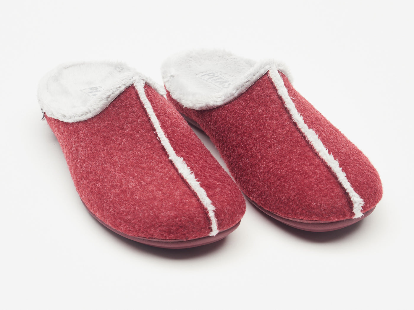 Women's red felt and faux fur mule slippers